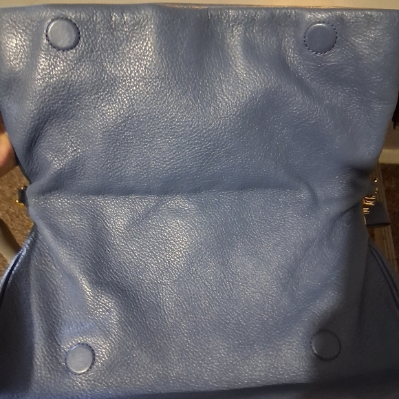 Tory Burch Navy Leather Amanda Foldover Cross body bag. - Picture 8 of 16